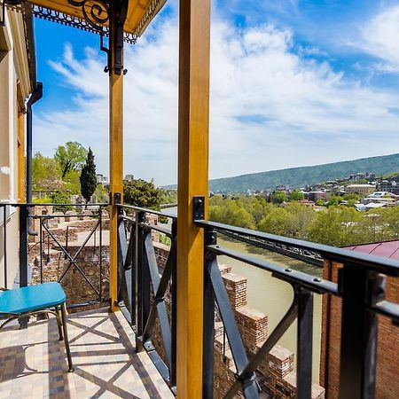 Metekhi'S Galavani Hotel Tbilissi Extérieur photo