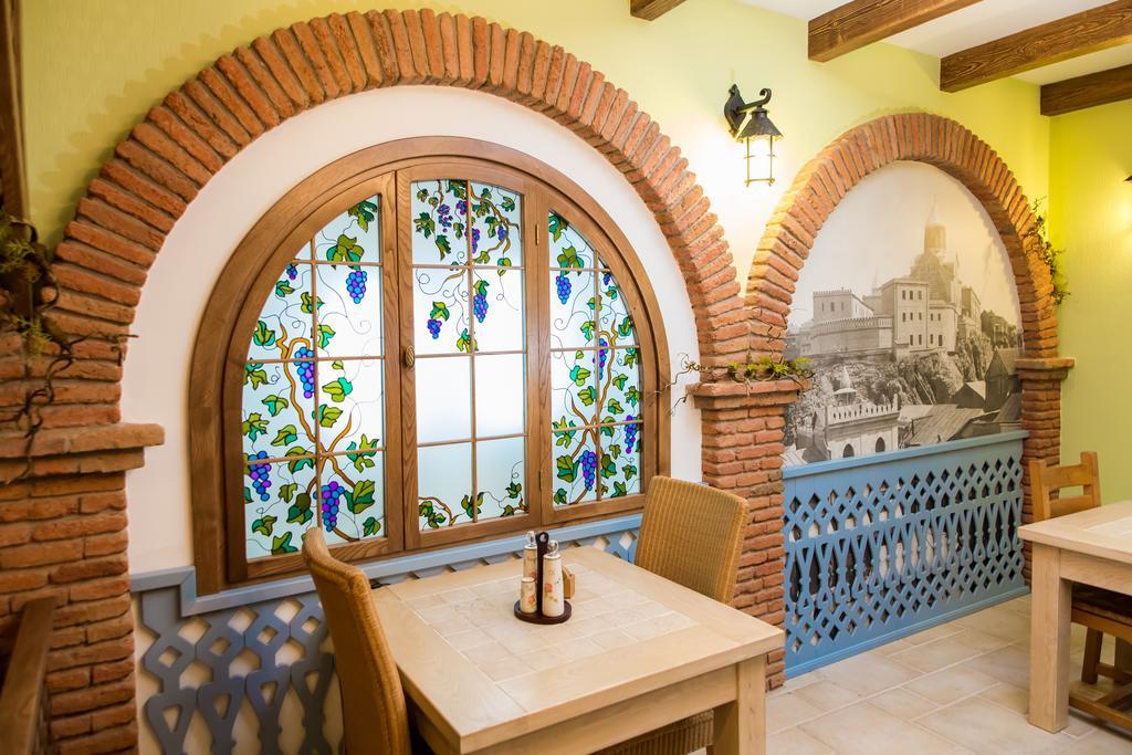 Metekhi'S Galavani Hotel Tbilissi Extérieur photo